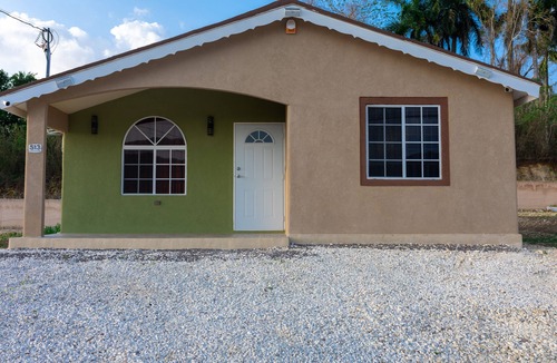 Montego Bay House | Coles Vacationing