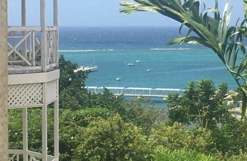 Ocho Rios House | Columbus Heights Sea View