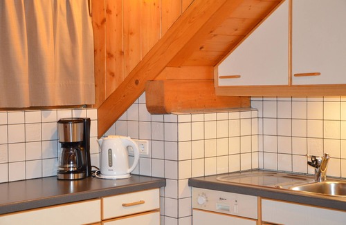 Ortisei Apartment | Comfortable attic room with panoramic view & balcony - free Wi-Fi