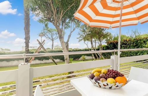 Lignano Sabbiadoro Apartment | Comfortable Flat 350mt From the sea