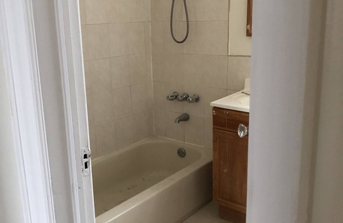 Canarsie Apartment | Comfortable Home Away