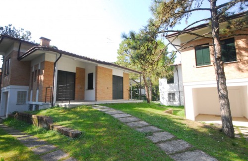 Lignano Pineta Villa | Comfortable retreat by the beach