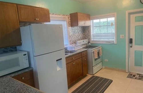 Rokers Point Apartment | Complete Villa Down stairs, 2 Bedroom