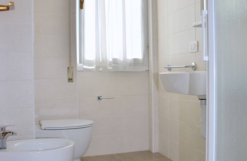 Bibione Apartment | CONDOMINIO AURORA A - Aurora A 043F 6P C1*M0270348592