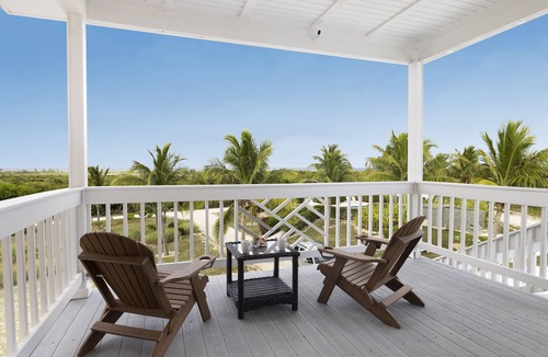 James Cistern Condo | Condo w/Views, Beach, Htd Pool, Golf Cart, Kayaks, Gym, Pickleball Court!
