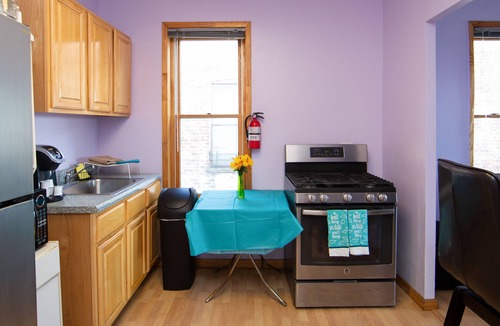 Brooklyn Apartment | CONEY ISLAND RESORT BEACH VACATION