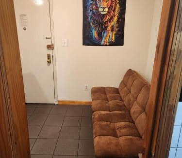Garment District House | Conveniently located in the heart of the city
