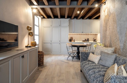 Lonato del Garda Apartment | Corlo Holiday Home
