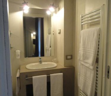 Ovest Bed & Breakfast | Corte Merighi Charming Rooms