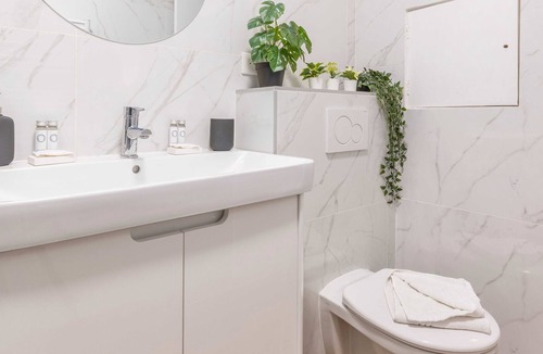 10th Arrondissement Apartment | COSY Apartment - 10th Floor - Mobility Lease