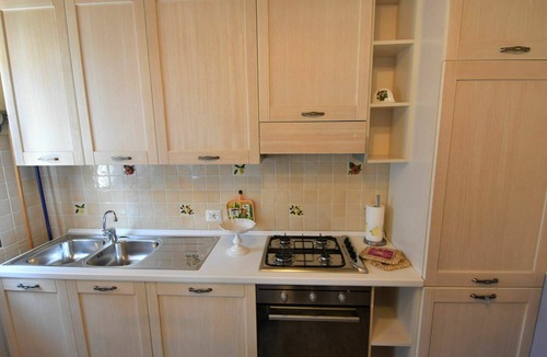 Ariano nel Polesine House | Cosy apartment in villa for 4 people with pool, WIFI, A/C, TV and patio