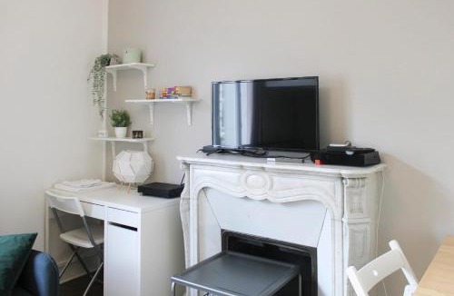 Petit-Ivry Apartment | Cosy studio near Paris