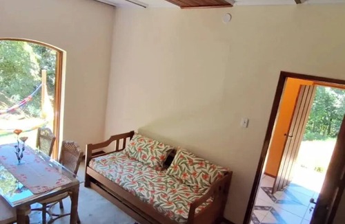 Paraty Cottage | Country house in Paraty with natural waterfall.