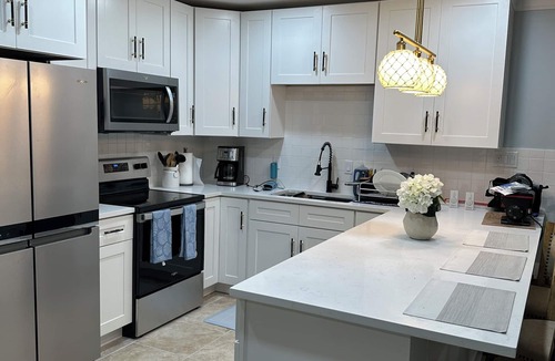Treasure Cay House | Cozy 2-bedroom 2-bath condo with dock, WiFi, AC, in enchanting Treasure Cay