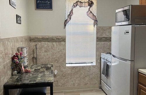 Brooklyn Apartment | Cozy 3 bedroom house
