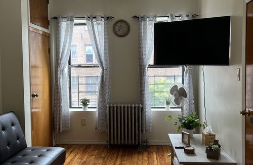 Brooklyn Apartment | Cozy 3 bedroom house