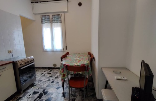 Old Town Apartment | Cozy accommodation with sea view terrace