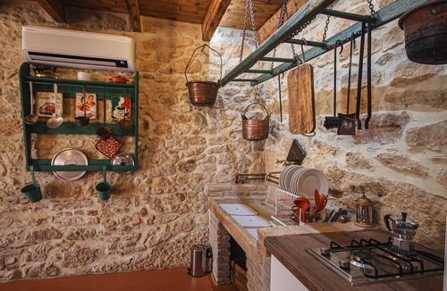 Nanto House | Cozy and spacious house - Family comfort and relaxation, pets welcome!