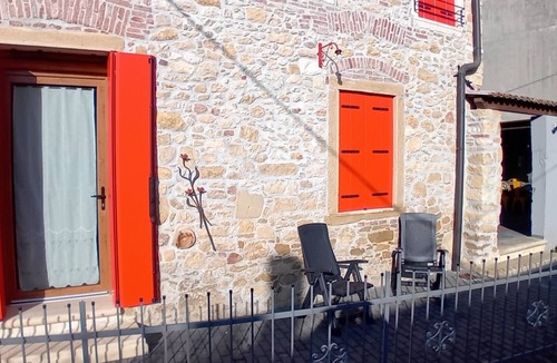 Nanto House | Cozy and spacious house - Family comfort and relaxation, pets welcome!