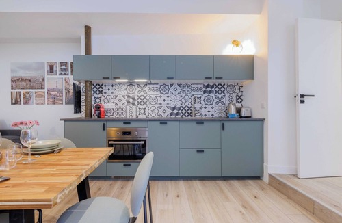 Quartier de Rochechouart Apartment | Cozy apartment - 2BR/4P - Place Pigalle