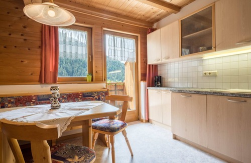 San Leonardo in Passiria Apartment | Cozy Apartment "Haus Hubertus - FeWo 5" with Wi-Fi