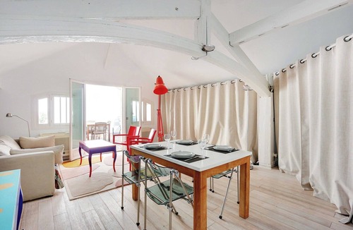 Porte-Saint-Martin Apartment | Cozy apartment & Terrace - 2BR/4P - République