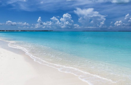 Treasure Cay Apartment | Cozy Efficiency Located in the Treasure Cay Beach Villas.