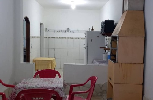 Jabaquara House | Cozy, family-friendly and safe holiday home. Close to the beach 🏝️
