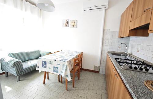 Lignano Sabbiadoro Apartment | Cozy first-floor retreat near the sea