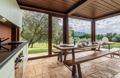 Venegazzu House | Cozy home in Volpago del Montello with sauna
