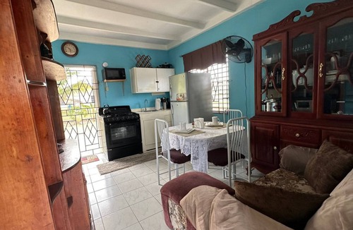 Spring Village House | Cozy home with lot of spaces, 15 minutes away from the town. n