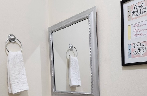 Beverly Hills Apartment | Cozy Kingston Getaway Ideally located