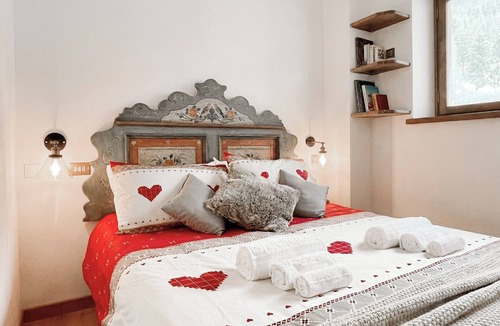 San Vito di Cadore Apartment | Cozy mountain house with private garden a few kilometers from Cortina.