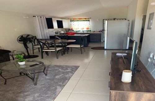 Spring Village House | Cozy Vacation Rental for the family nn