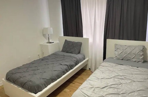 East Flatbush Apartment | Crown height 3 Bedroom Townhouse