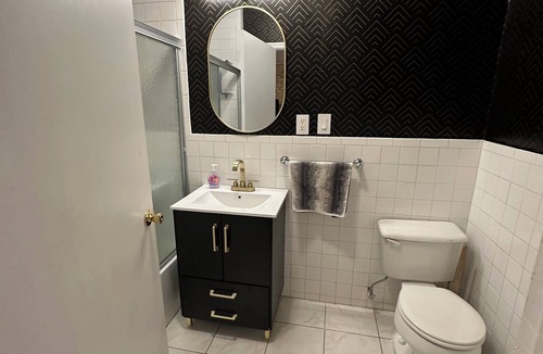 Crown Heights Apartment | Crown Height 3 bedroom near subway