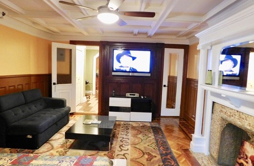 Crown Heights Apartment | Crown Heights Brownstone - Brooklyn Beauty