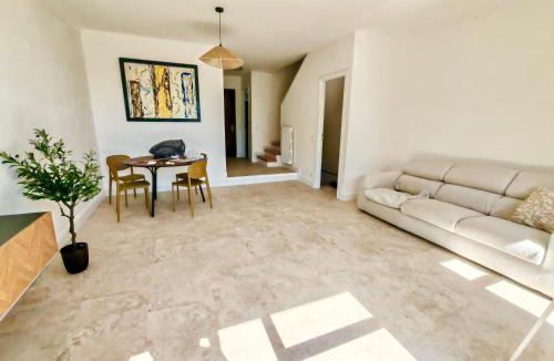 Gardone Riviera Apartment | D'Annunzio