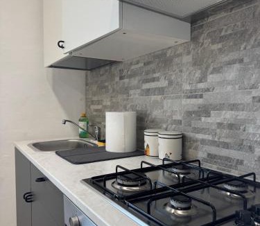 Lavezzola Apartment | Da Vinci Apartment
