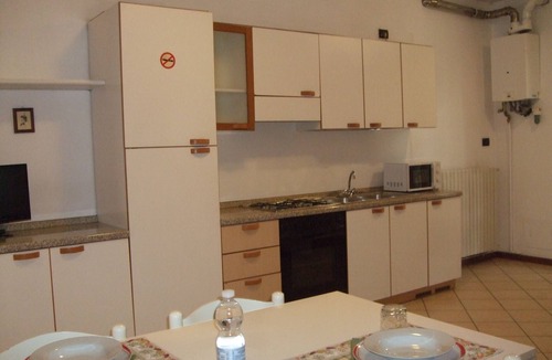 Leno Apartment | Dante house in the historic center of Leno
