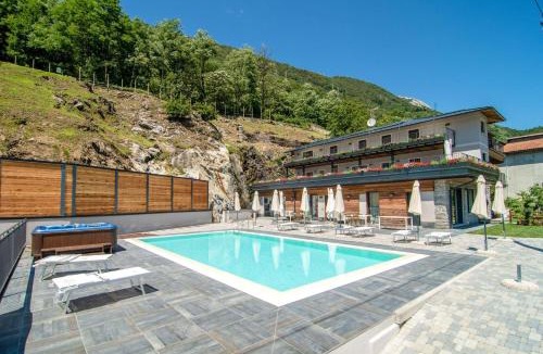 Dascio Apartment | Dascio Silence Ferienwohnung mit Panorama Balkon