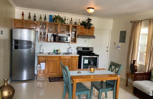 New Kingston Apartment | Dawn’s Comfort Zone