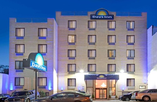 Brooklyn Hotel | Days Inn by Wyndham Brooklyn