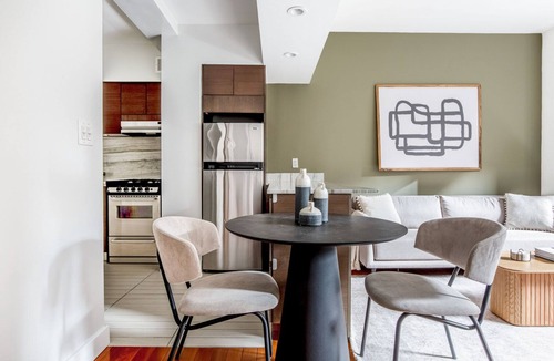 Sutton Place Apartment | Deluxe Sutton Place 1BR w/Doorman & Gym, nr Sutton Park, by Blueground