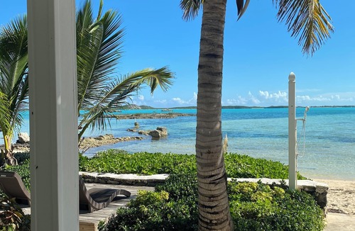 George Town Villa | Diamond Palm on Great Exuma 1 bed 2 bath Villa