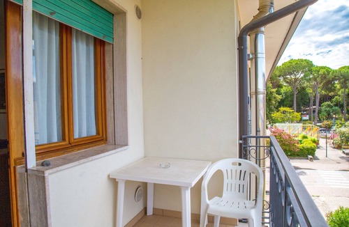 Eraclea Mare Apartment | Downtown apartment by the beach
