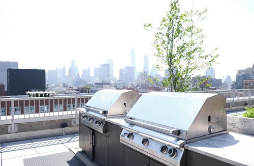Bowery Apartment | Downtown Luxurious 1-Bedroom Apartment - Incredible Location