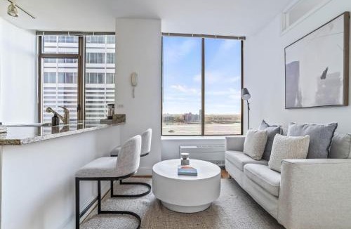 Stone Street Historic District Apartment | Downtown Modern Apartment with 3BR and 2BA