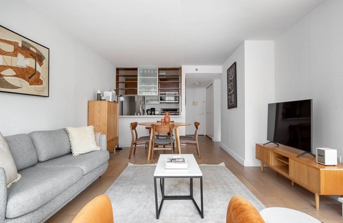 Midtown South Apartment | Dreamy Chelsea 2BR w/Doorman & Elevator, nr Union Square, by Blueground