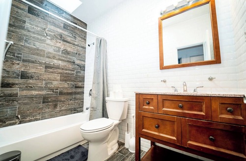Crown Heights House | Duplex on the Parkway